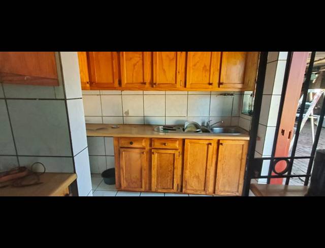 3 BEDROOM HOUSE FOR SALE IN WOLMER